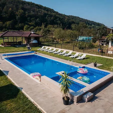 осъм Гостевой дом