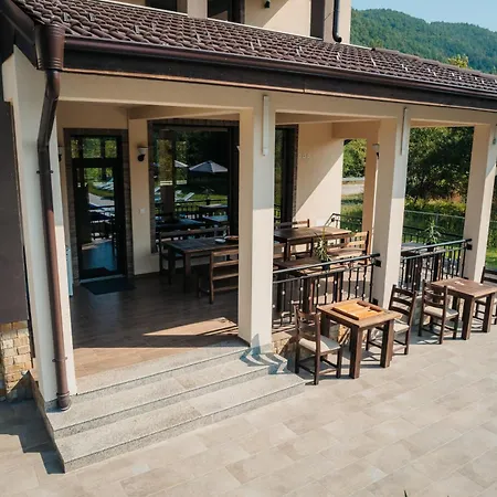 Гостевой дом осъм Бели-Осым