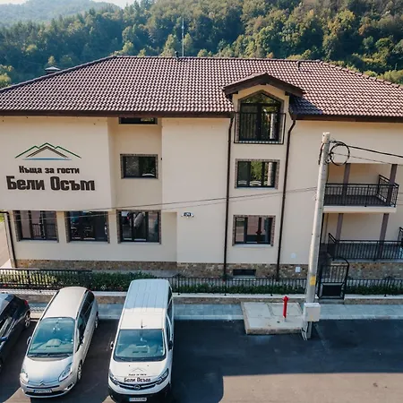 осъм Гостевой дом *